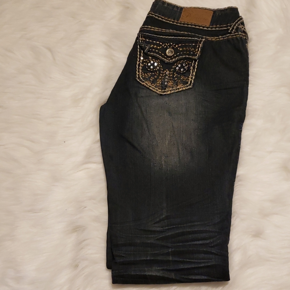 Dark blue Jeans